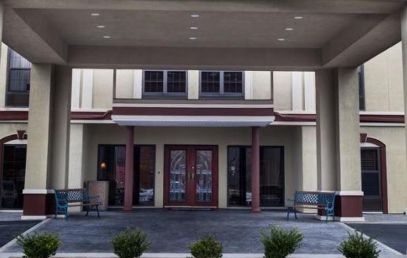 Super 8 By Wyndham High Point/Greensboro Exterior photo